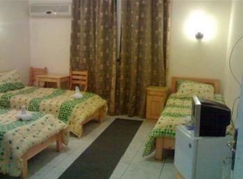 Hostel May Fair *