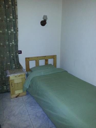 May Fair Hostel *